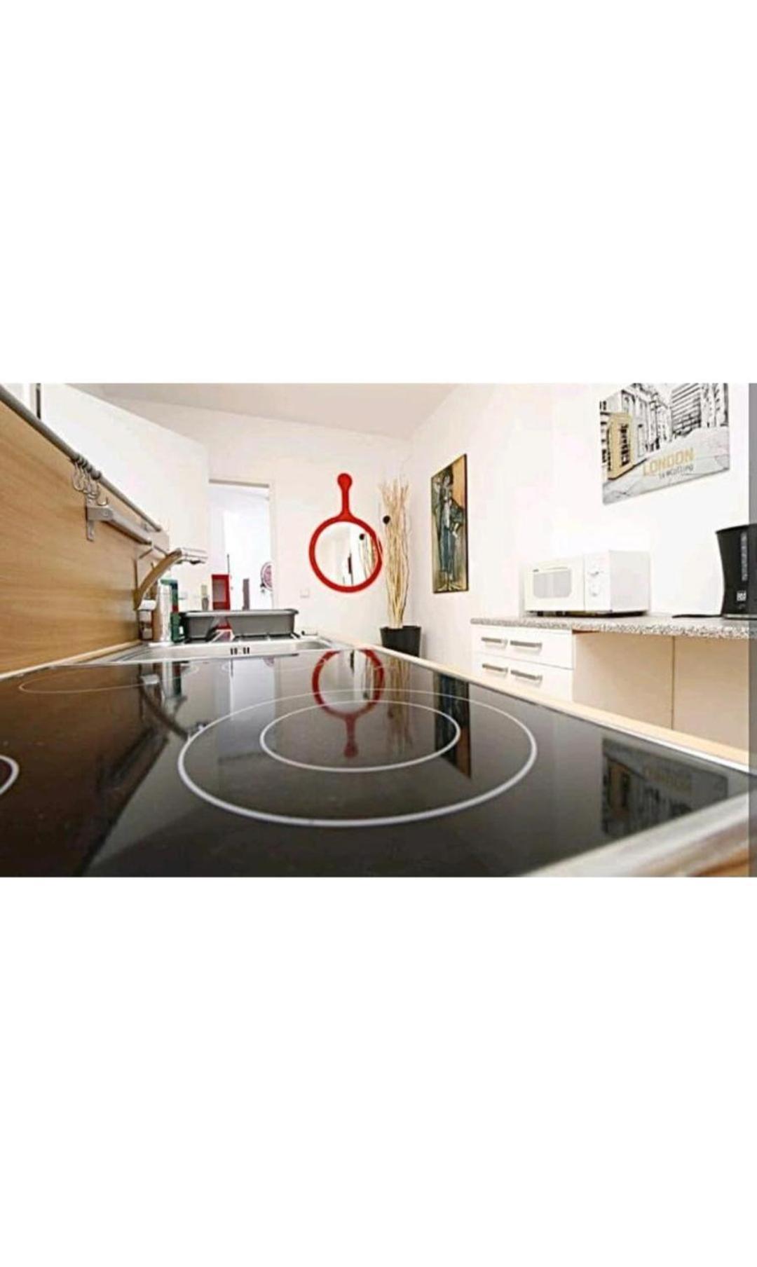 Nr 16 * Wien