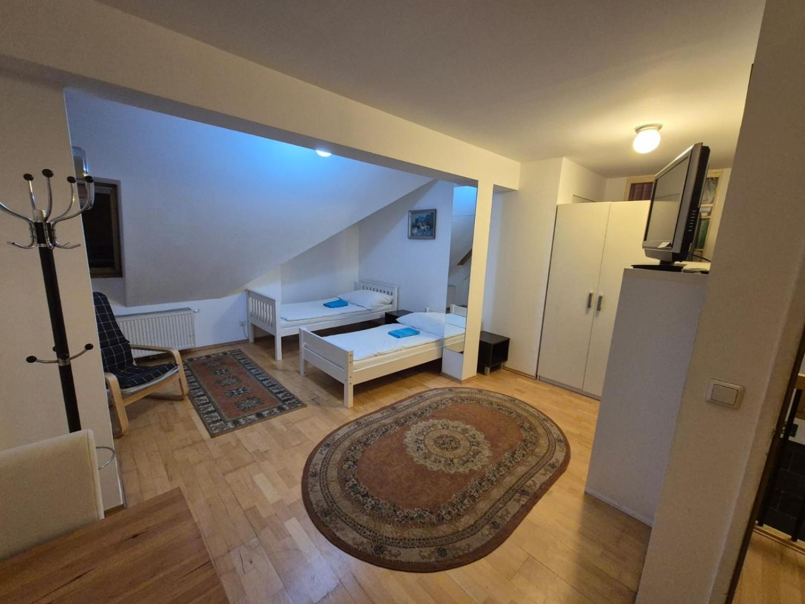 Nr 16 * Wien